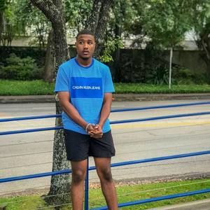 Meet your Posher, Howard